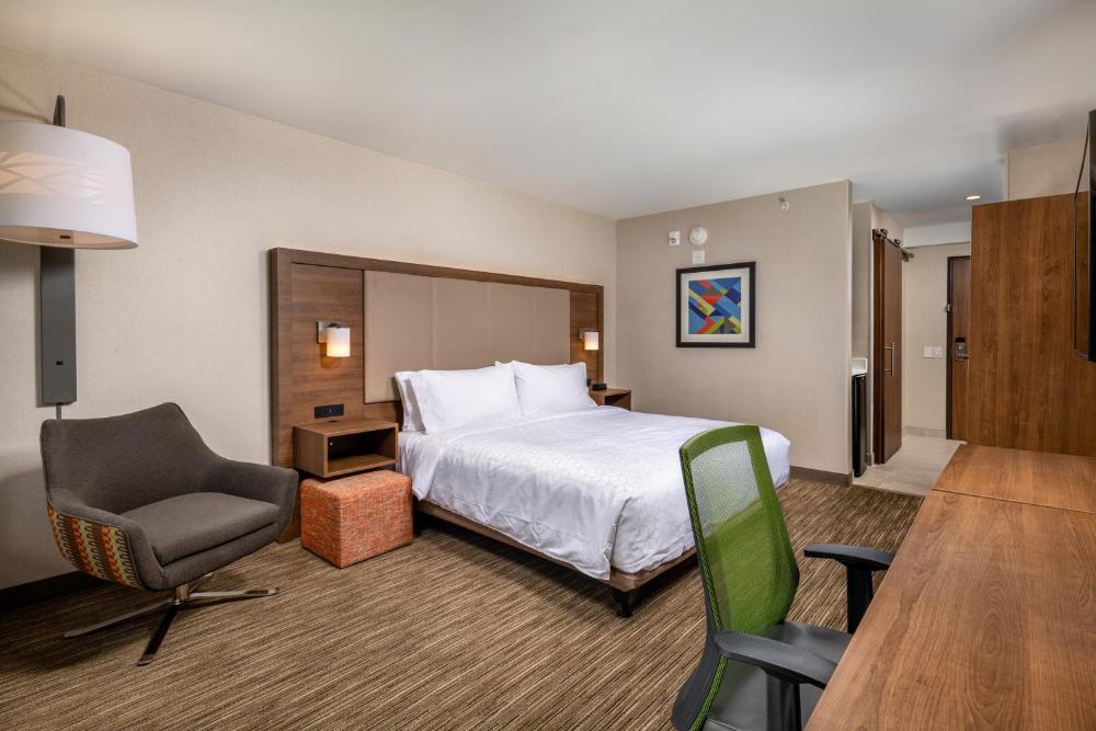Standard Room interior